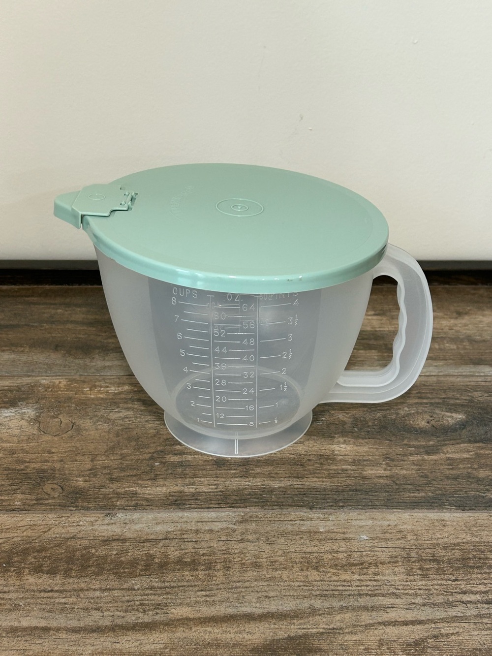 Tupperware Classic Measuring Mix N Store Stor Pitcher 8 Cup Purchased & Stored